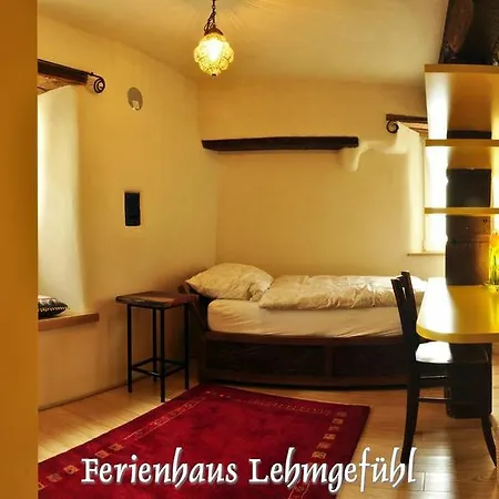 Ferienwohnung Haus Lehmgefuehl 特里尔