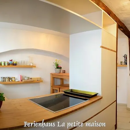 度假居 Ferienwohnung Haus Lehmgefuehl 特里尔