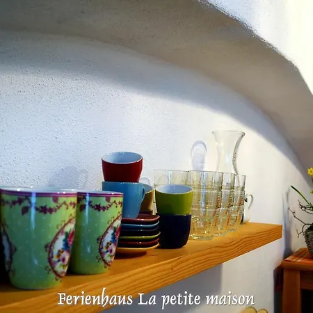 بيت للعطل Lehmgefuehl, Design Vier, La Petite Maison ترير