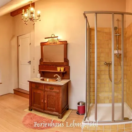 Ferienwohnung Haus Lehmgefuehl Holiday home Trier