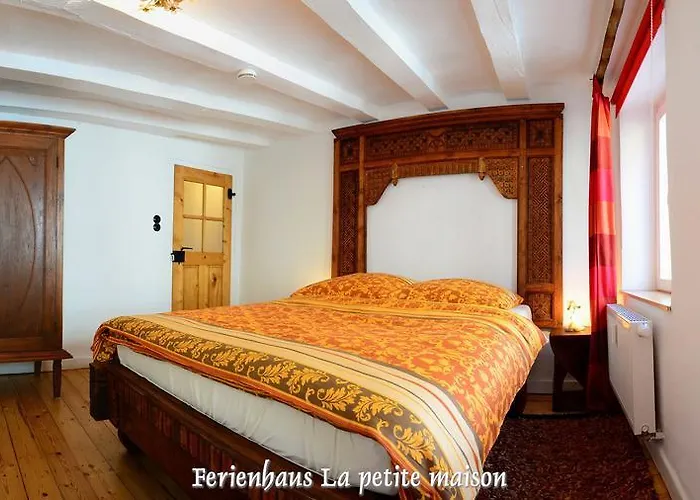 Lehmgefuehl, Design Vier, La Petite Maison *