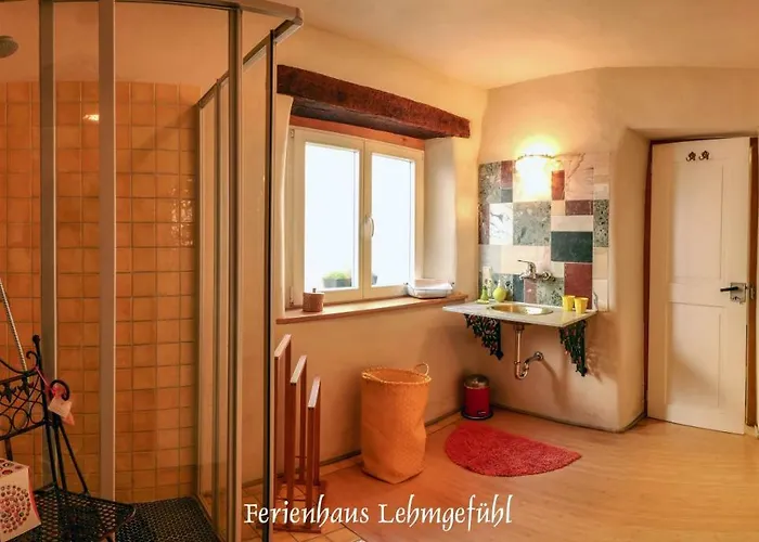 Lehmgefuehl, Design Vier, La Petite Maison Dom wakacyjny *