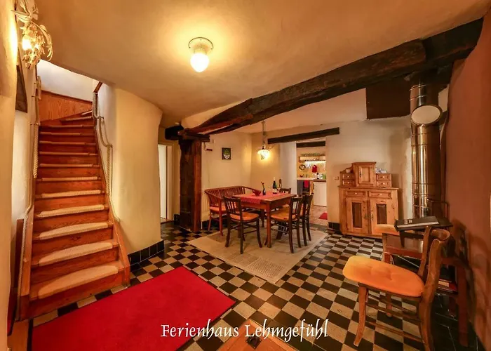 Lehmgefuehl, Design Vier, La Petite Maison Trier