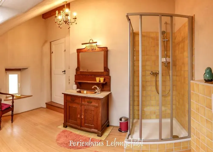 Lehmgefuehl, Design Vier, La Petite Maison Dom wakacyjny Trewir